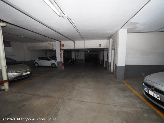 SE VENE PLAZA DE PARKING EN TERRASSA, ZONA SANT PERE NORD - BARCELONA