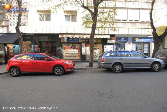 B6162J1. Local de 108 metros cuadrados en Melchor Almagro. - GRANADA