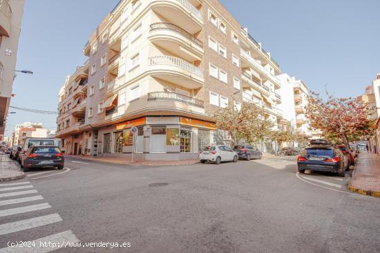 Se Vende en Torrevieja - ALICANTE