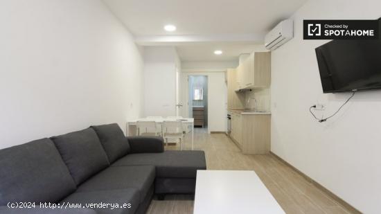 Acogedor apartamento de 1 dormitorio con aire acondicionado en Sants - Sólo estudiantes - BARCELONA