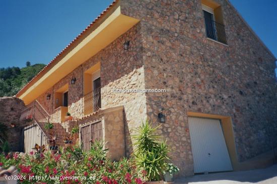 Casa de Piedra con Energía Solar en Lorcha Alicante - ALICANTE