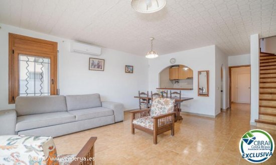 Unifamiliar adosada en venta  en Empuria-brava - Girona