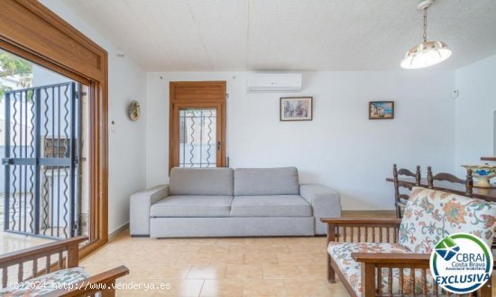 Unifamiliar adosada en venta  en Empuria-brava - Girona