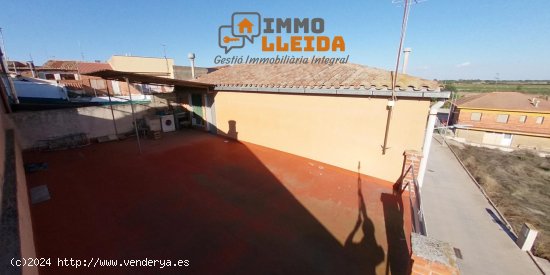 Unifamiliar adosada en venta  en Penelles - Lleida