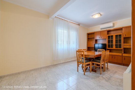 Unifamiliar aislada en venta  en Sils - Girona