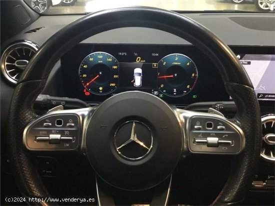 Mercedes GLA 200 D - 