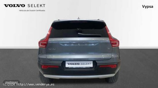 Volvo XC40 2.0 T4 MOMENTUM AUTO 190 5P de 2018 con 46.023 Km por 27.500 EUR. en Malaga