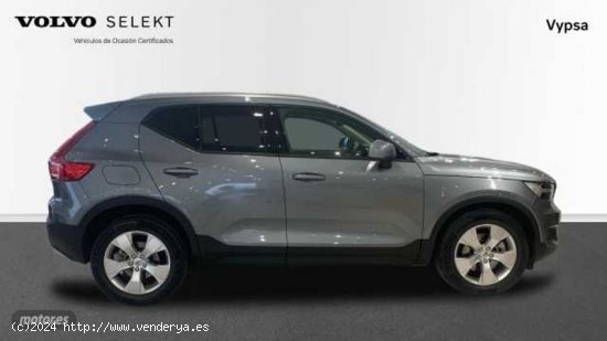 Volvo XC40 2.0 T4 MOMENTUM AUTO 190 5P de 2018 con 46.023 Km por 27.500 EUR. en Malaga