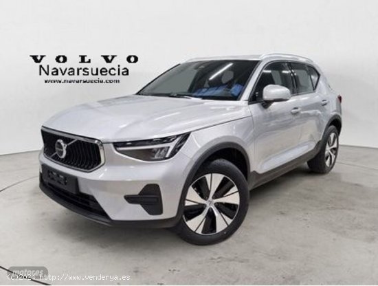  Volvo XC40 Core, B3 Mild hybrid, Gasolina de 2024 con 7 Km por 37.400 EUR. en Navarra 