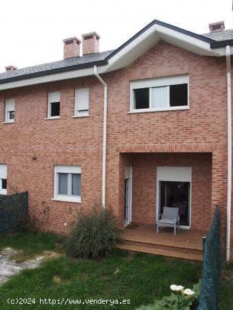 Chalet adosado en Polanco - CANTABRIA