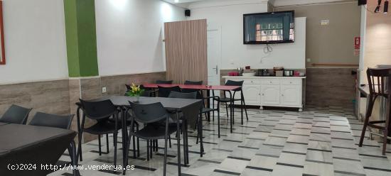 VENTA EN MACAEL ALMERÍA, DE NEGOCIO DE HOSTELERÍA. - ALMERIA