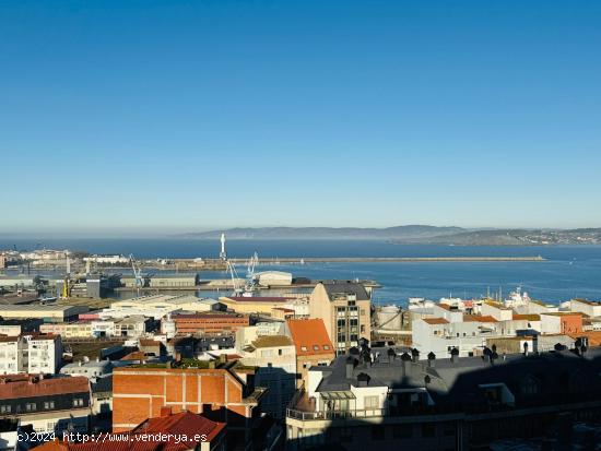  VENTA DE DUPLEX CON VISTAS AL MAR - A CORUÑA 