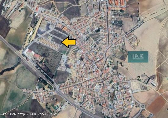  Suelo urbano en venta en Carrión de los Céspedes (Sevilla) - SEVILLA 