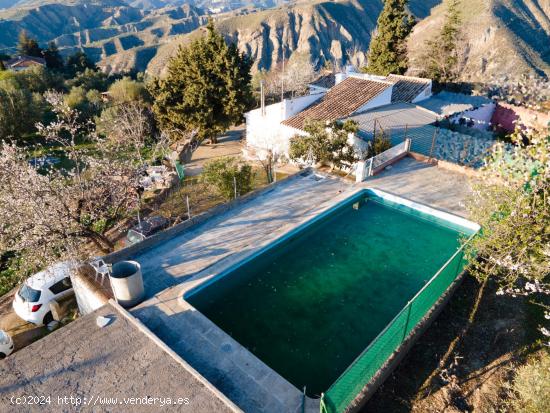 CORTIJO EN MONACHIL EN UNA PLANTA - GRANADA