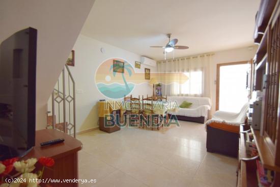 DUPLEX RECIENTEMENTE REFORMADO EN ESQUINA EN LA ISLA en venta - MURCIA