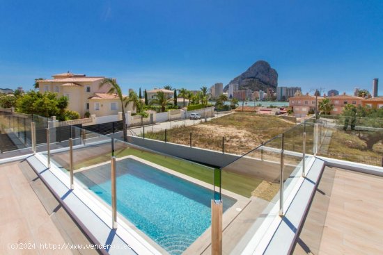 Chalet en venta en Calpe (Alicante)