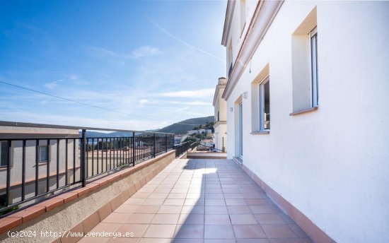 Unifamiliar aislada en venta  en Llançà - Girona