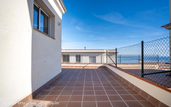 Unifamiliar aislada en venta  en Llançà - Girona