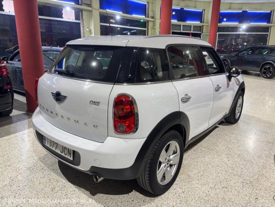 MINI Countryman One 1.6 98CV - Viladecans