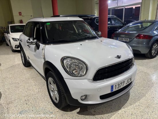 MINI Countryman One 1.6 98CV - Viladecans