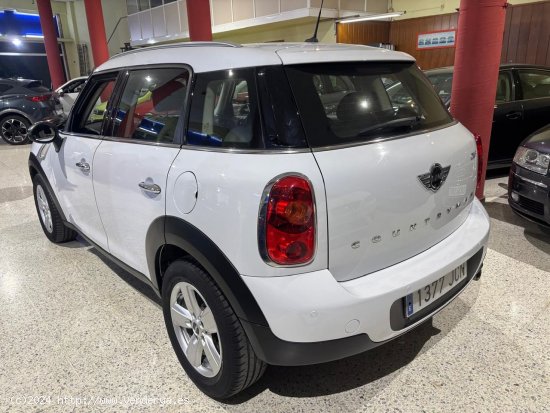 MINI Countryman One 1.6 98CV - Viladecans