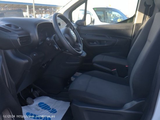 Citroën Berlingo  Furgon BlueHdi 100 Talla M - Fornells de la Selva