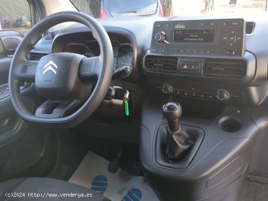 Citroën Berlingo  Furgon BlueHdi 100 Talla M - Fornells de la Selva