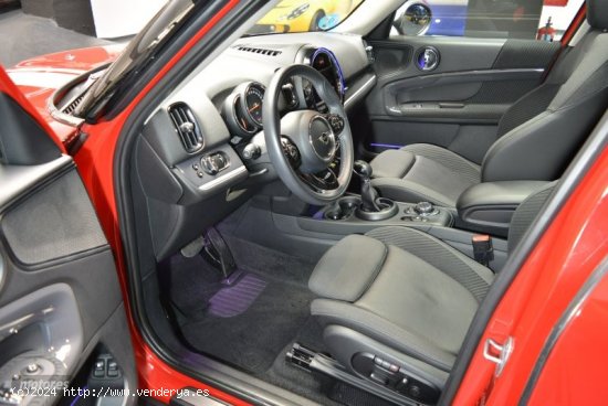 Mini Countryman Cooper S E ALL4 165 kW (224 CV) de 2019 con 73.000 Km por 22.500 EUR. en Madrid