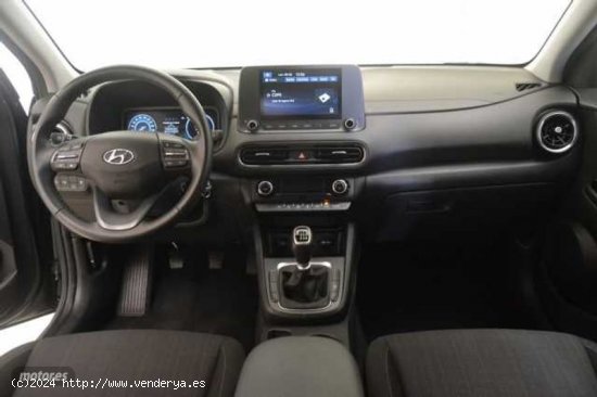 Hyundai Kona 1.0 TGDI Maxx 4x2 de 2023 con 16.171 Km por 20.900 EUR. en Valencia