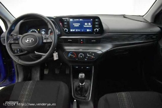 Hyundai Bayon 1.2 MPI Klass de 2023 con 17.305 Km por 15.900 EUR. en Zaragoza