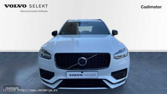 Volvo XC 90 XC90 R-Design Recharge T8 eAWD plug-in hybrid, Siete asientos individuales de 2022 con 4