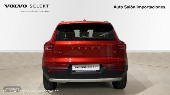 Volvo XC40 XC40 Core, T2 automatico, Gasolina de 2023 con 27.718 Km por 33.900 EUR. en Asturias