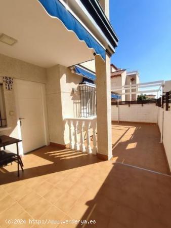 ORIHUELA COSTA,ZONA PLAYA FLAMENCA, BUNGALOW BAJO GRAN JARDIN 2 HABITACIONES 109.900 EUROS - ALICANT