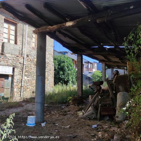 OPORTUNIDAD CASA CON TERRENO PARA REFORMAR EN CACABELOS - LEON