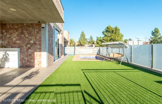  Chalet independiente con piscina en La Alcayna - MURCIA 