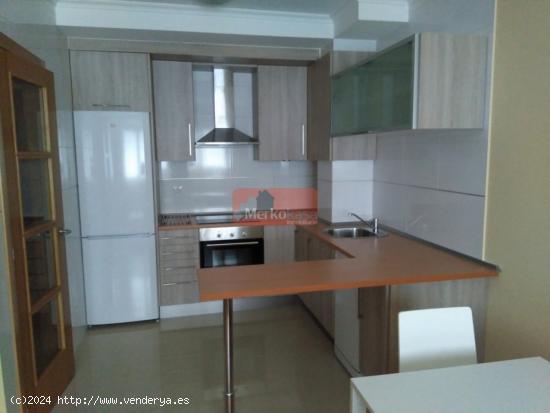 APARTAMENTO AMUEBLADO ZONA SUR!!! - LUGO