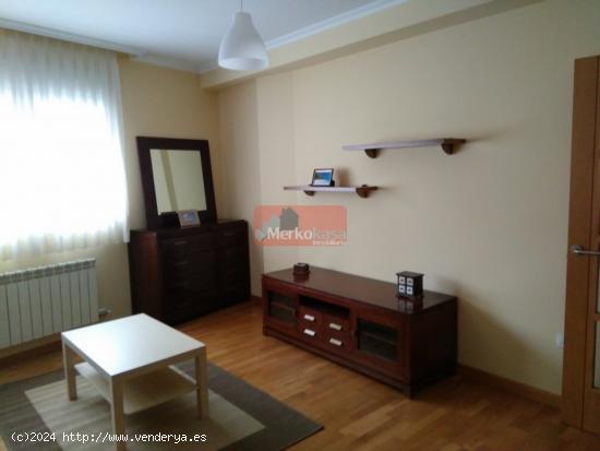 APARTAMENTO AMUEBLADO ZONA SUR!!! - LUGO