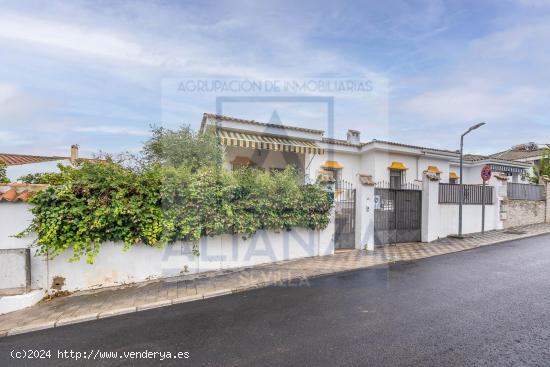 Venta de casa pareada en Valencina de la Concepción (Sevilla). - SEVILLA