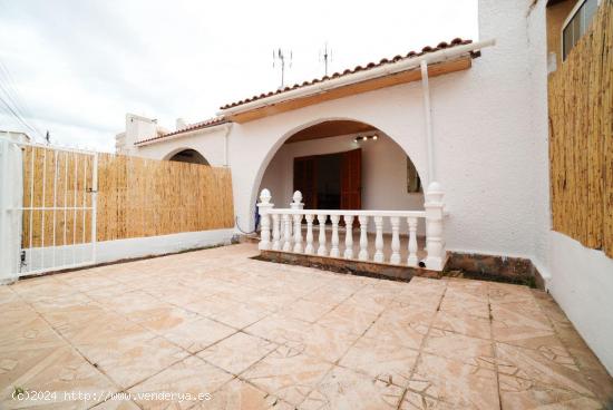 UNGALOW BAJO CON 2 PATIOS Y SOLARIUM PRIVADO EN NUEVA TORREVIEJA!!! - ALICANTE