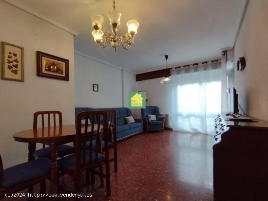  SE ALQUILA HABITACIÓN PARA ESTUDIANTES 4 DORMITORIOS - ALBACETE 