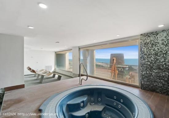 ¡Vivienda de Ensueño en Venta en La Manga con Impresionantes Vistas al Mediterráneo! - MURCIA