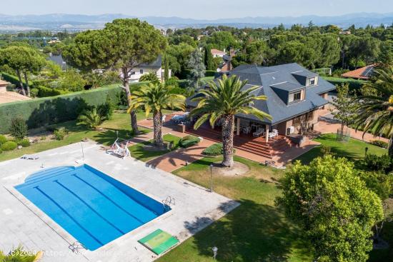 vivienda en la Urbanización las Lomas de Boadilla del Monte - MADRID