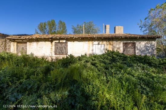 MOLINO HARINERO DEL SIGLO XVII. CON UN TOTAL DE 15.144 M2 EN TERRENOS - VALLADOLID