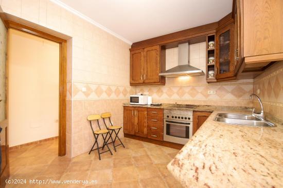 CHALET DE 3 DORMITORIOS 2 BAÑOS, PISCINA EN TORREVIEJA ZONA LOS FRUTALES (ALICANTE) - ALICANTE