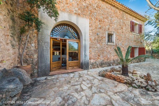 Finca en venta en Santa María del Camí (Baleares)