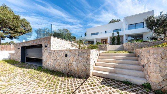 Villa en venta en Calvià (Baleares)