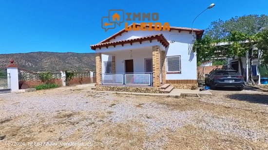 Unifamiliar aislada en venta  en Camarasa - Lleida