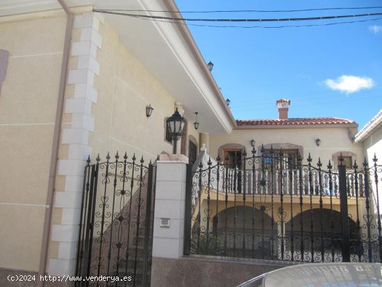 SE VENDE ESPECTACULAR CASA EN LA ALGUEÑA (ALICANTE) SPAIN - ALICANTE