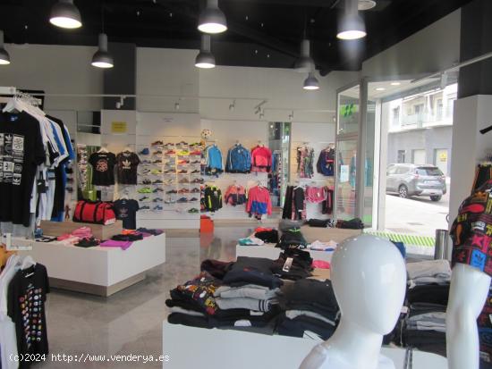 SE VENDE O ALQUILA LOCAL COMERCIAL (ELDA) ALICANTE - ALICANTE