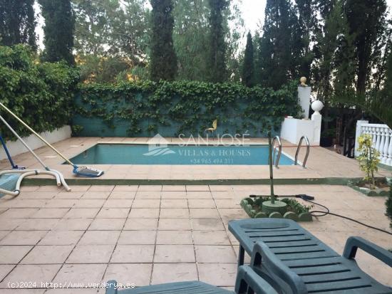 VENTA DE ESTUPENDA CASA DE CAMPO EN MONOVAR MUY CERCA DE LA ROMANA, ALICANTE - ALICANTE